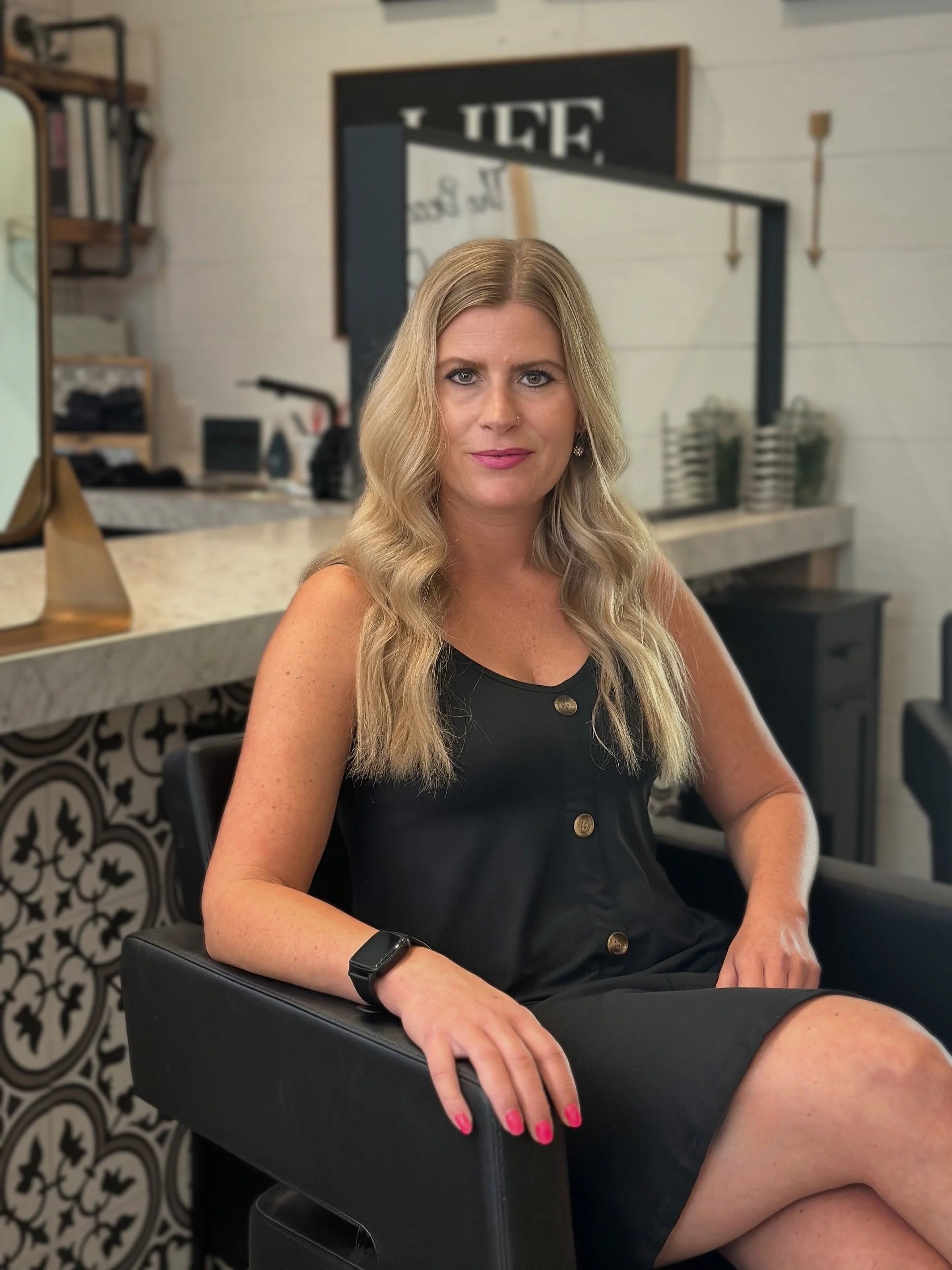Nicole | Hair Stylist at Urban Texture Hair Studio, Calgary AB Nicole | Hair Stylist at Urban Texture Hair Studio, Calgary AB